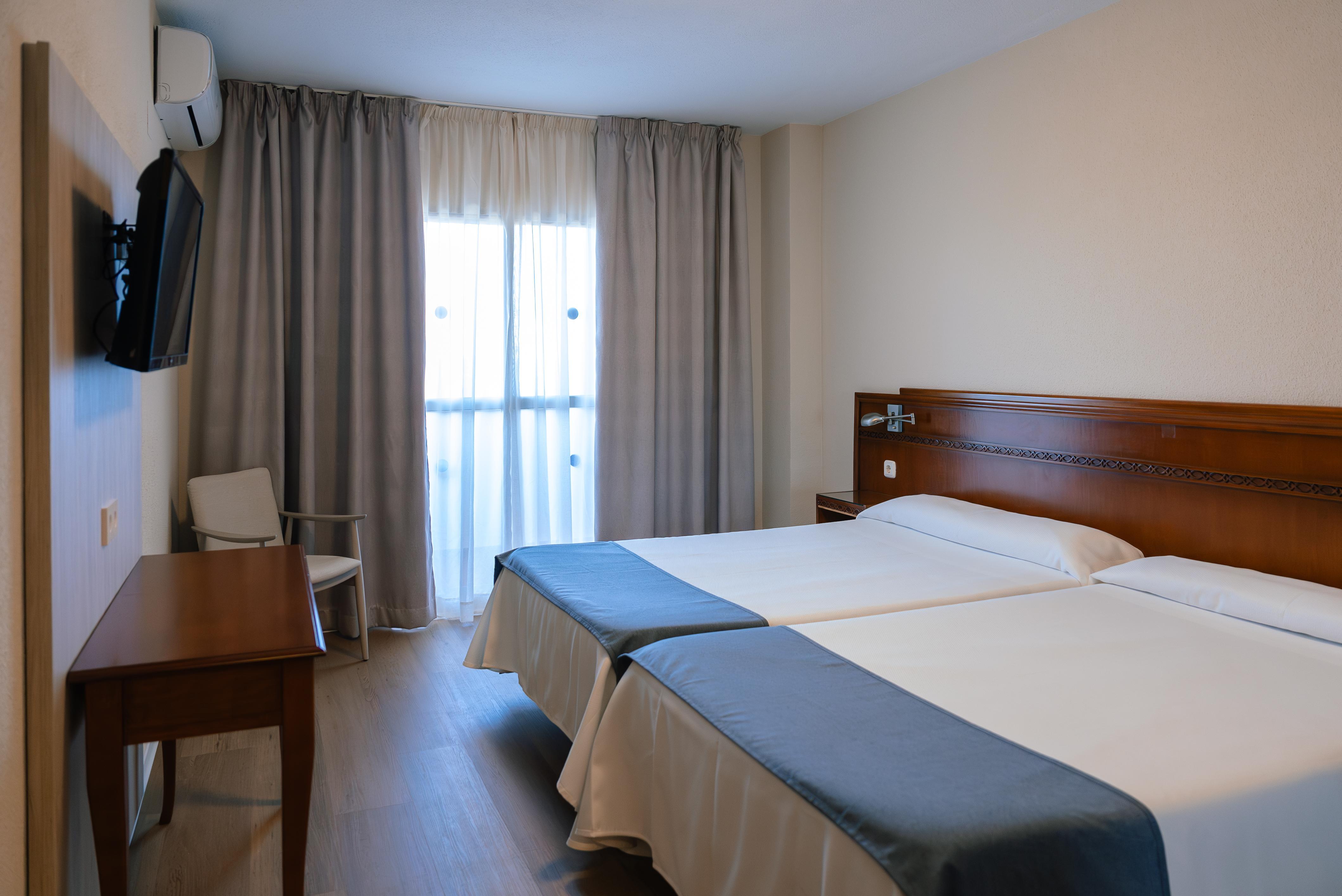 Port Europa Otel Calp Dış mekan fotoğraf