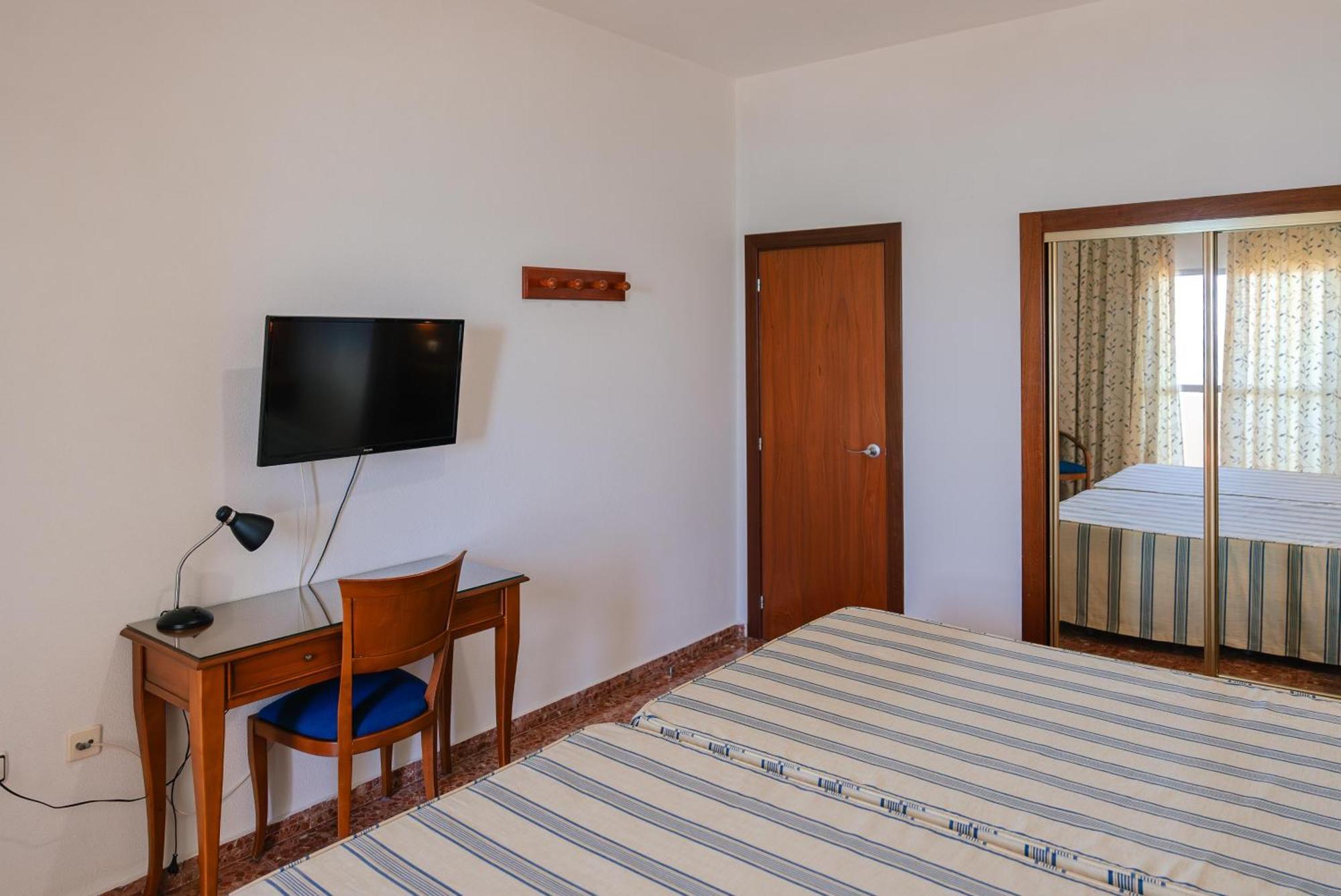 Port Europa Otel Calp Dış mekan fotoğraf