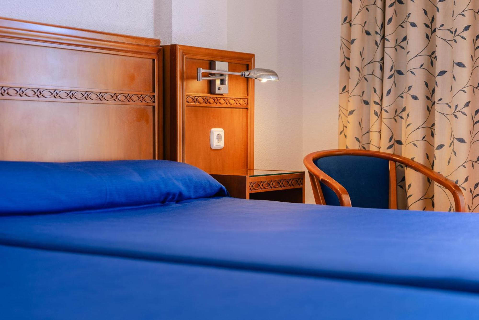 Port Europa Otel Calp Dış mekan fotoğraf